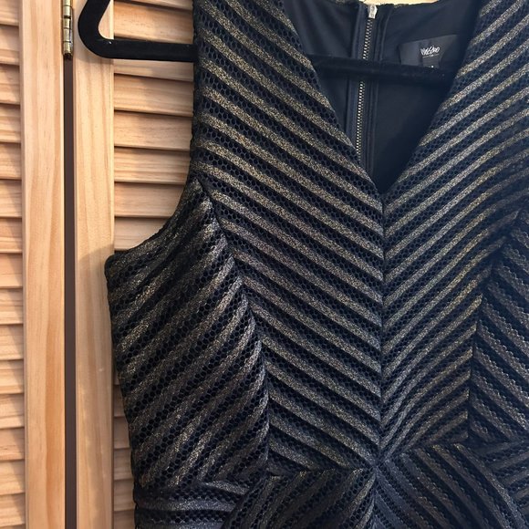 NEW Black & Gold Mossimo Dress - Picture 2 of 2